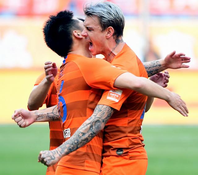 鲁能6大外援齐聚一线队阵容,鲁能首发阵容浮出水面