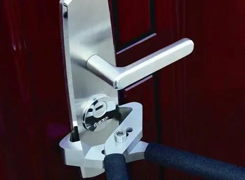 指纹锁密码锁有必要吗,指纹锁还是钥匙锁安全