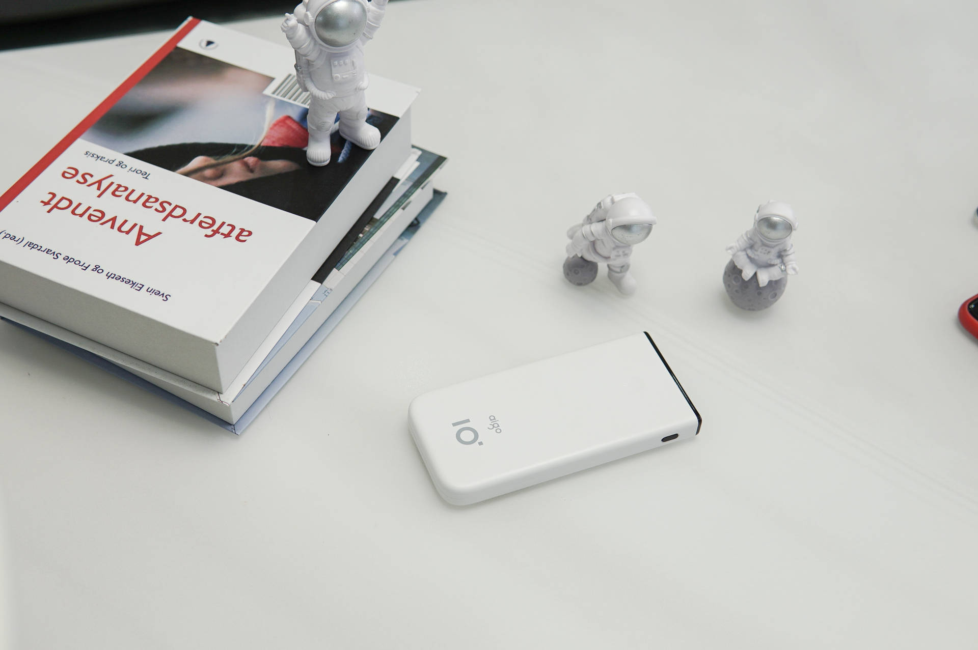 华为充电宝怎么比小米的贵那么多,华为66wsupercharge充电宝测评