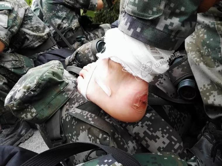 买鞋子应该大一码还是刚刚好,买鞋子尺码怎么选