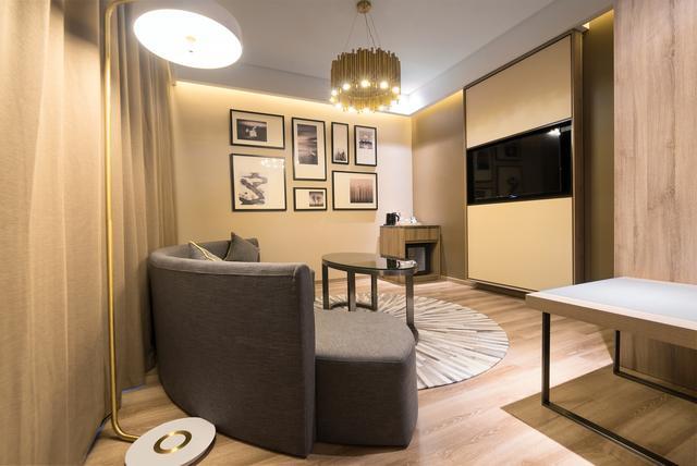 壁纸黑幕,各行业实体店坑人套路