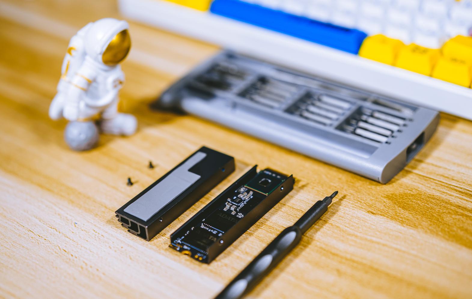 威刚羿龙s70b对比三星980pro,威刚s70b和三星980pro实测