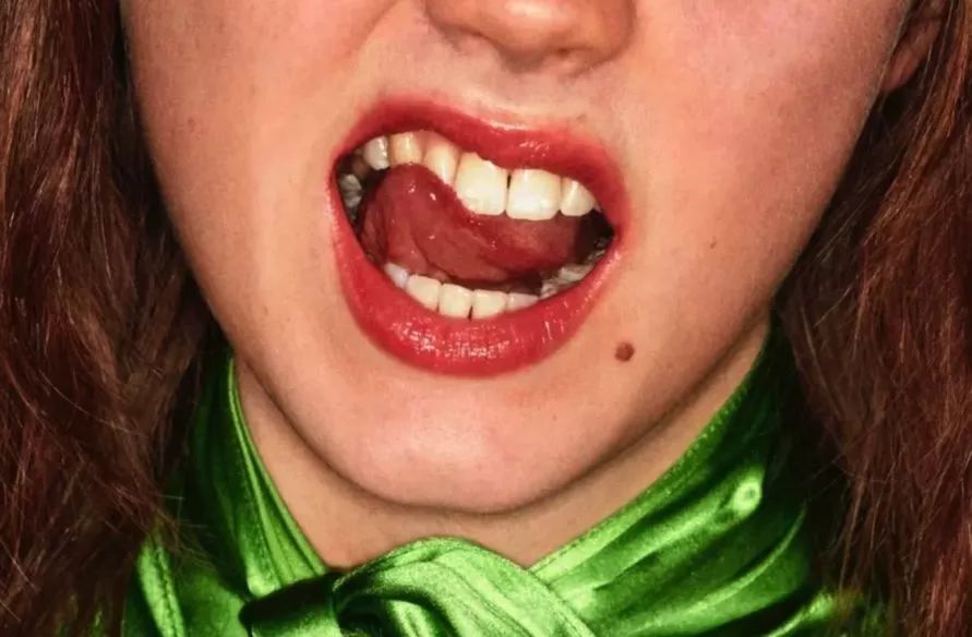 gucci口红开箱绿色盒,gucci口红开箱全过程