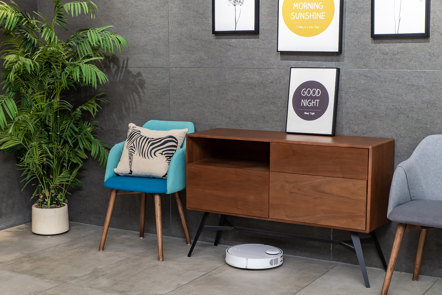 见过能给你家房子估价的扫地机器人吗？360X90扫地机器人体验