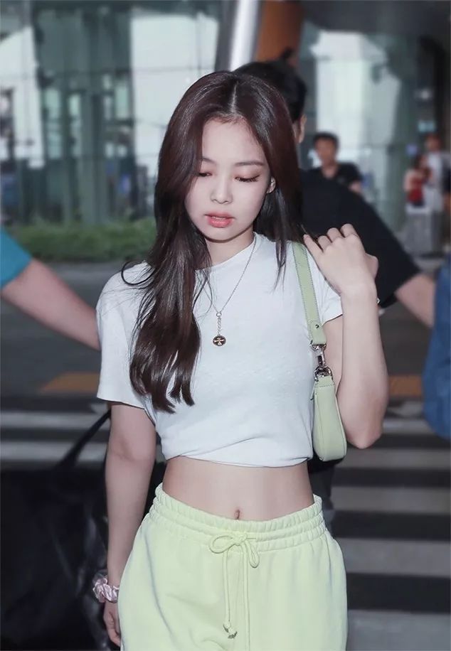 三个重点告诉你穿搭要有锋芒,穿搭能做到这几点