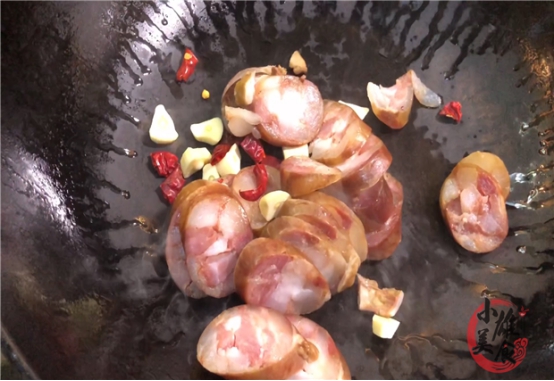 怎样炒蒜苔才能入味,怎样炒蒜苔才又脆又香又好吃