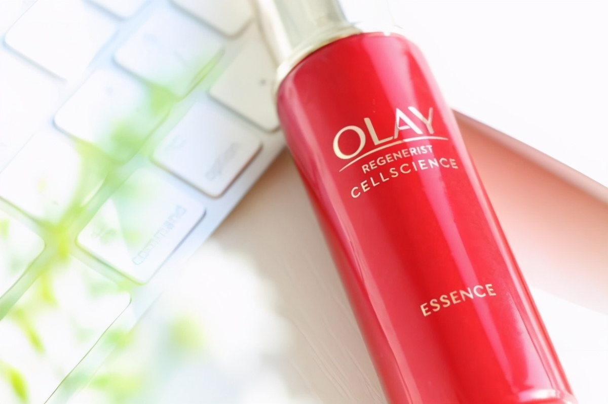 哪些精华可以控油保湿抗皱,哪些精华液可以保湿提亮肤色