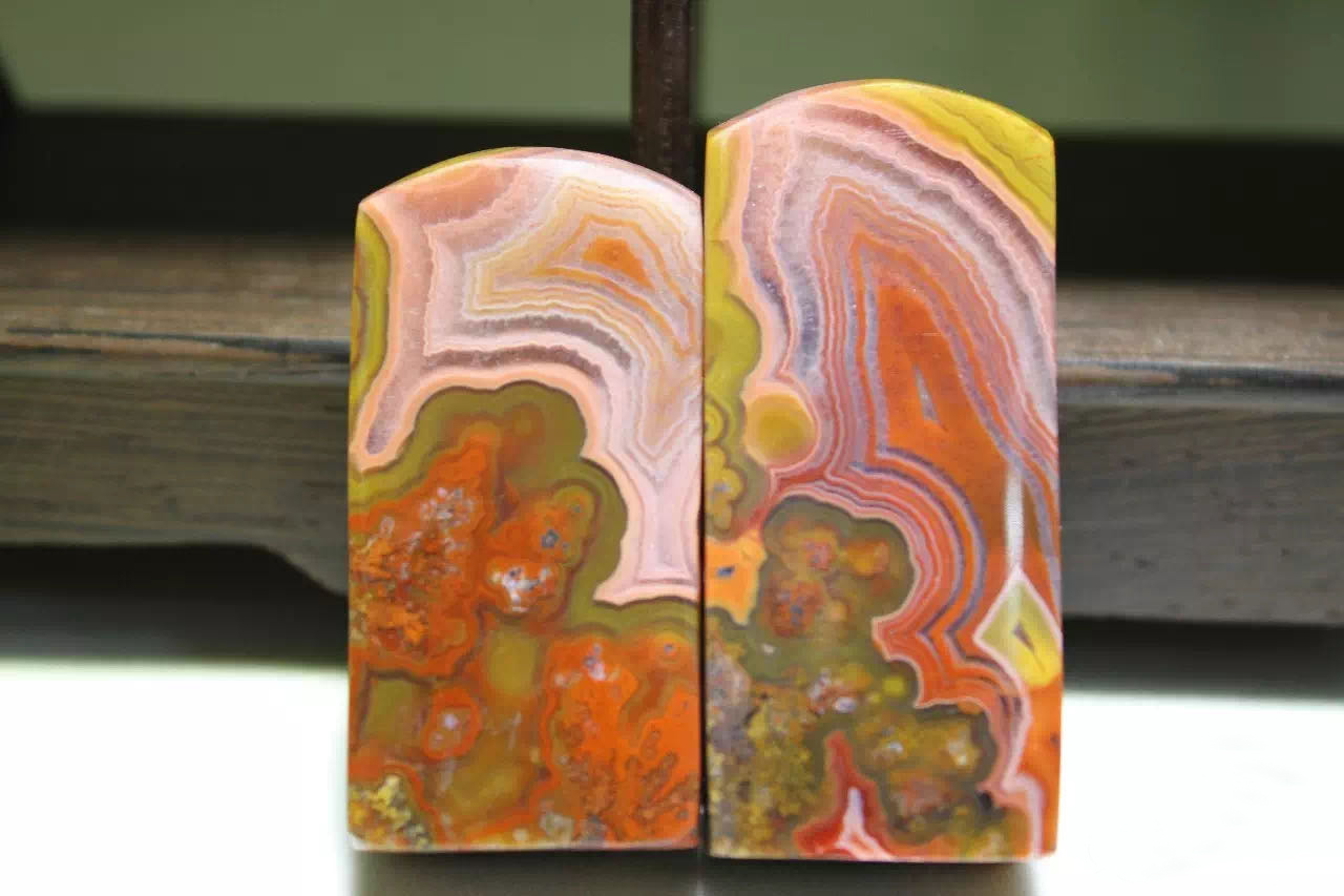 地上捡橄榄石，山上挖“战国红”，走，这个国庆到河北寻宝去