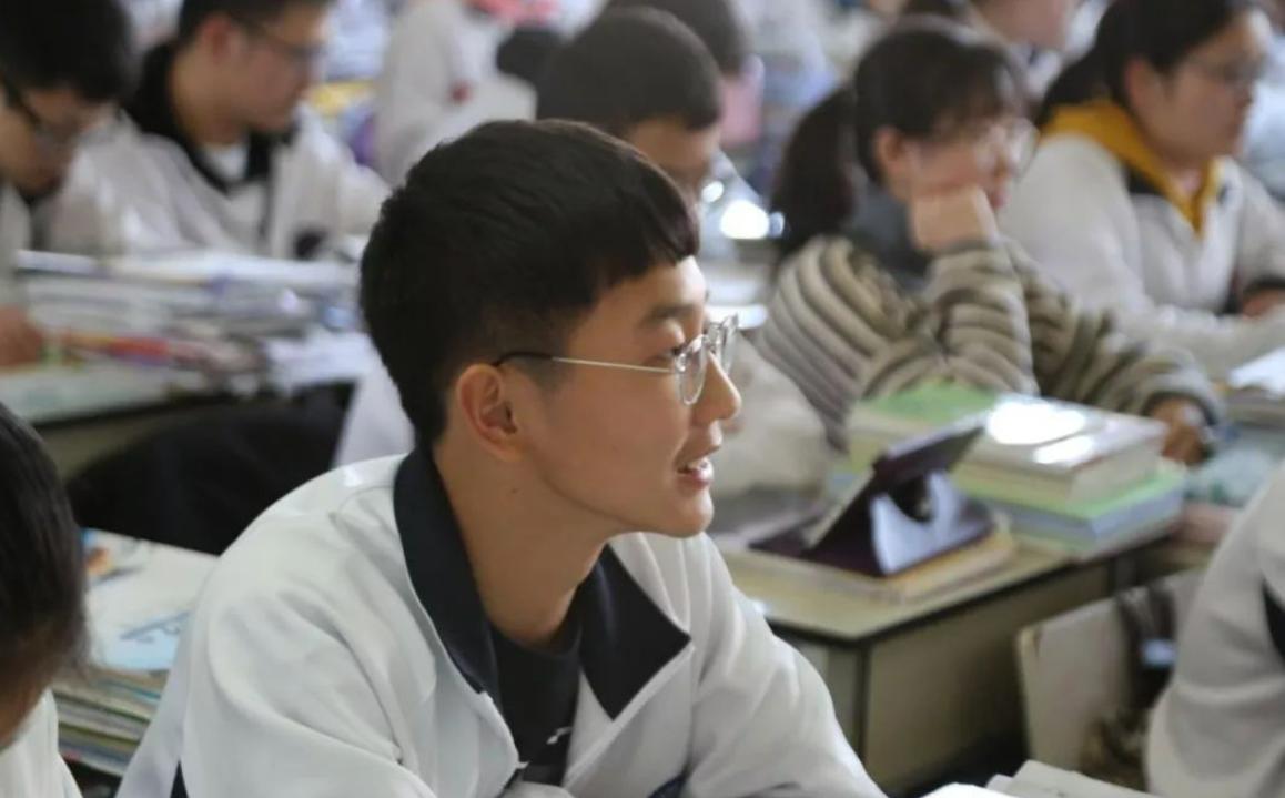 四所毕业就是铁饭碗的专科学校,直属中央部委几所好就业的学校