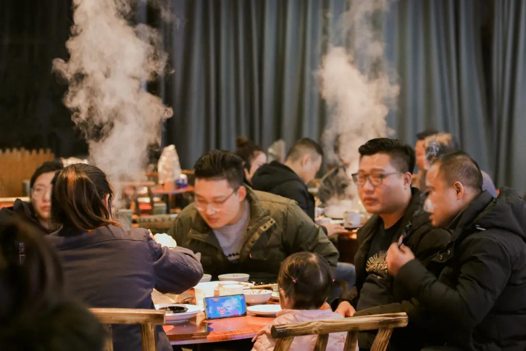 杨记土火锅探店,杨记土火锅优惠套餐