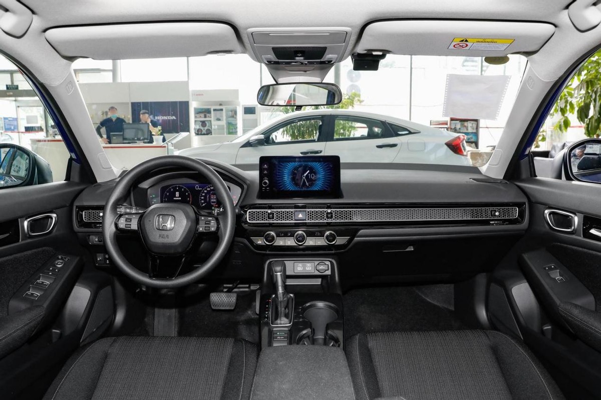 漂亮又好开的合资家轿，1.5T爆182马力，一公里才3毛多，本田思域