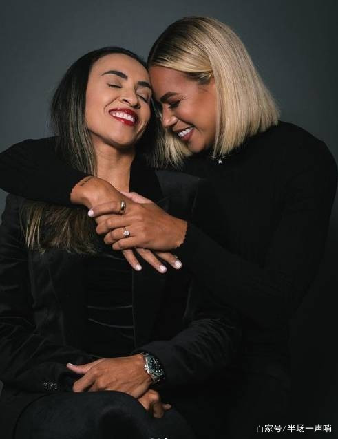 世界足球小姐玛塔经典镜头,玛塔荣获世界足球小姐