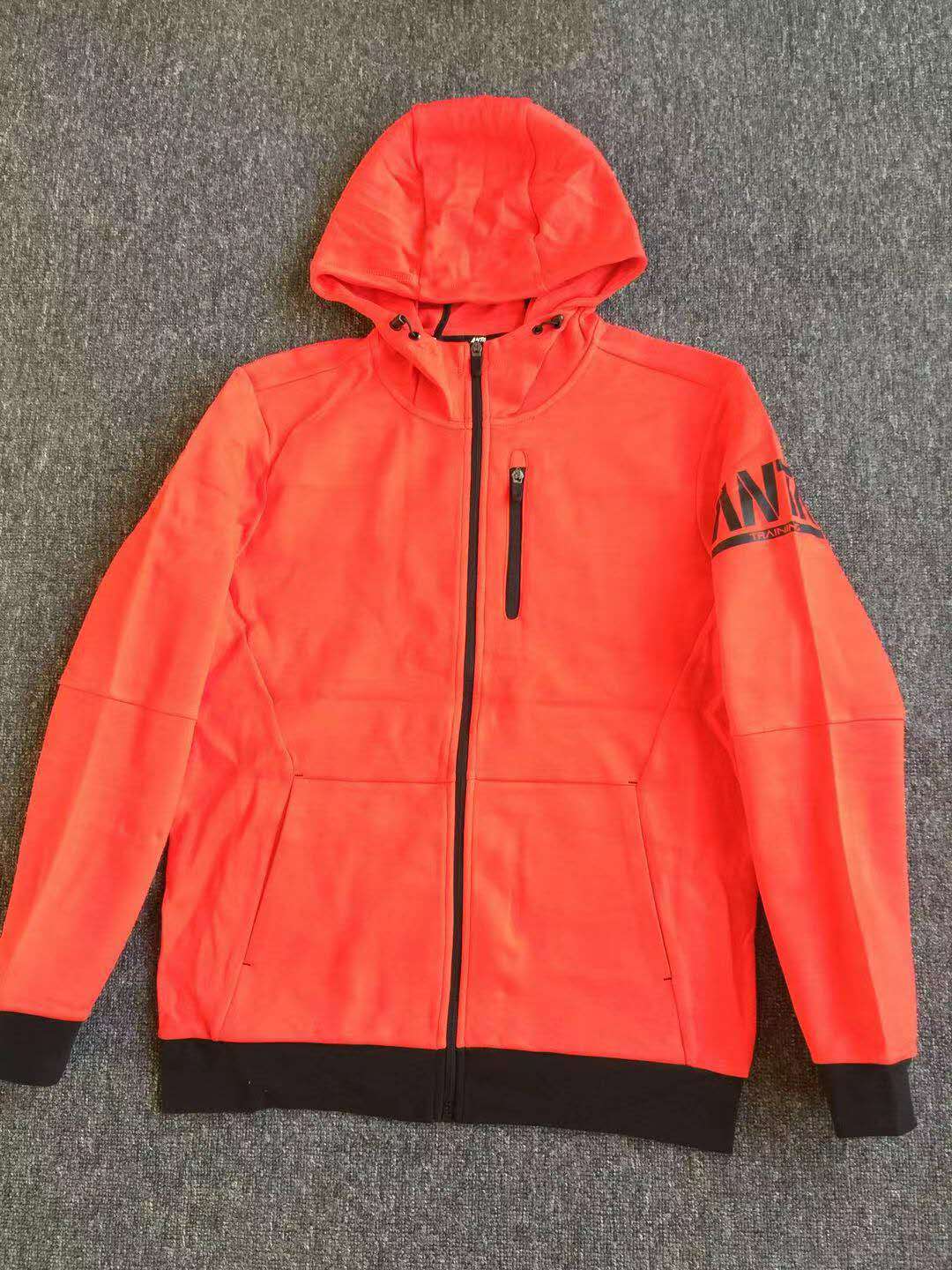 童装迪士尼尾货清仓直播,迪士尼童装工厂店尾货处理