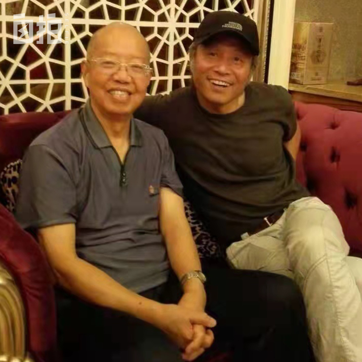 我，部队大院长大，17岁成省队运动员，参加过奥运会，做过主持人