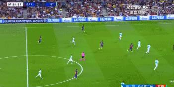 足球过人招数梅西教学,足球过人梅西慢动作教学