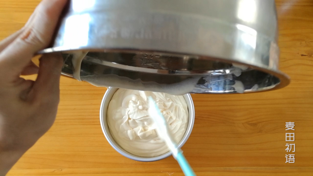 做戚风蛋糕不塌陷的秘诀是啥,戚风蛋糕如何做到不塌陷