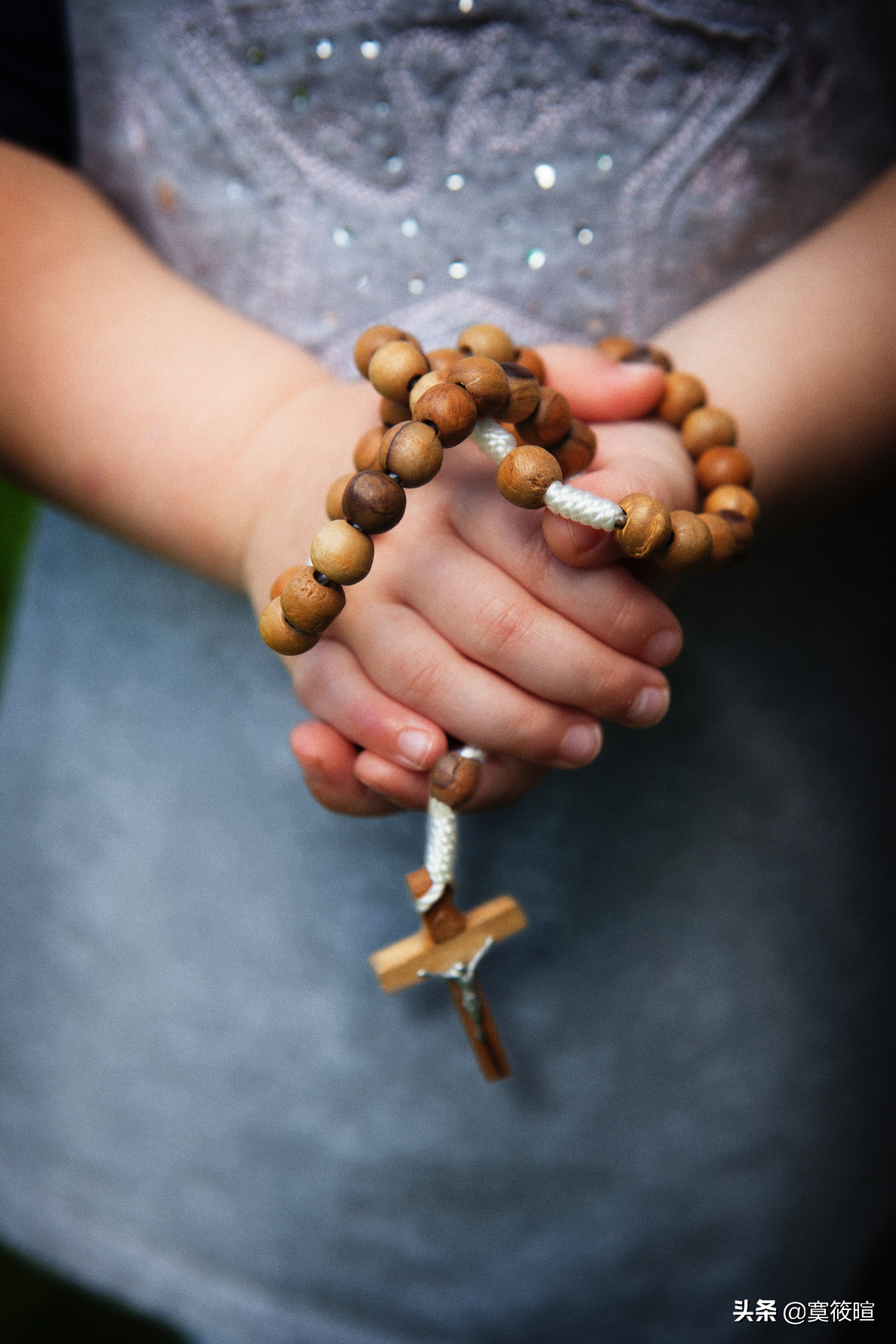 吹气泡膜怎么又硬又滑,捏气泡膜有什么好处