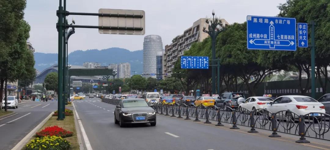 宜宾南岸西区和南部新区的界线,宜宾南岸东区2024年的发展规划