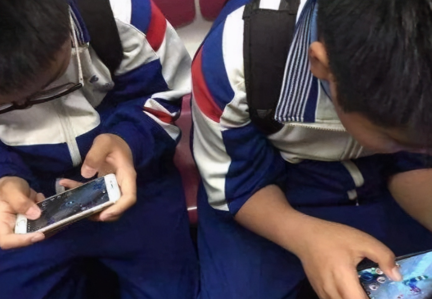 小学生摩斯密码视频,小学生挑战摩斯密码