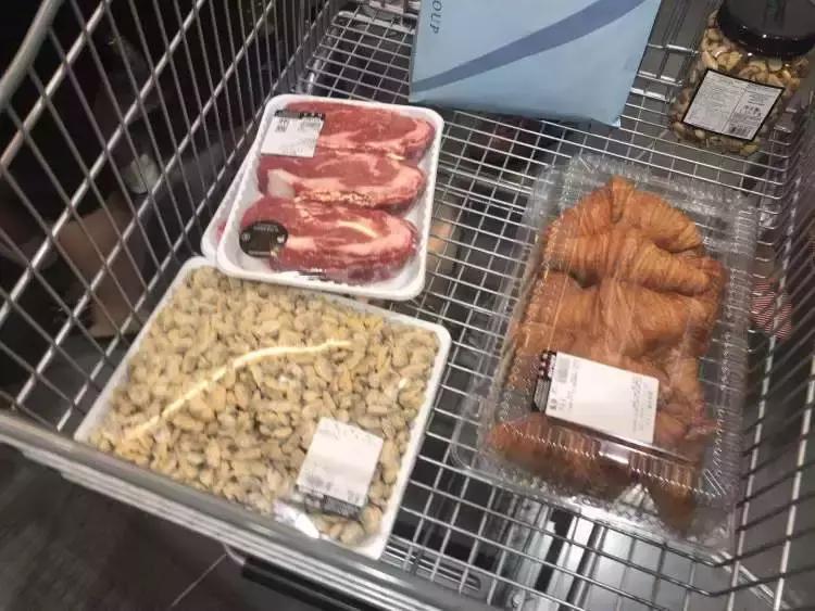 costco几点开门排队,costco上海店开业半天即停业