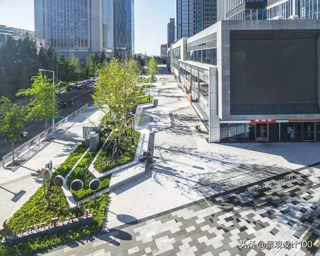 闈掑矝鍟嗕笟骞垮満鏅璁捐,闈掑矝鍗椾俊