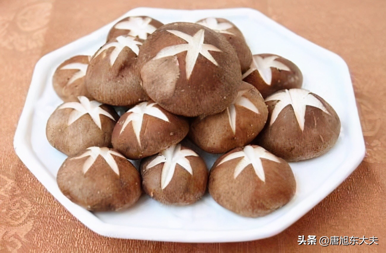 吃什么东西补白细胞快些,吃什么东西补的白细胞最多