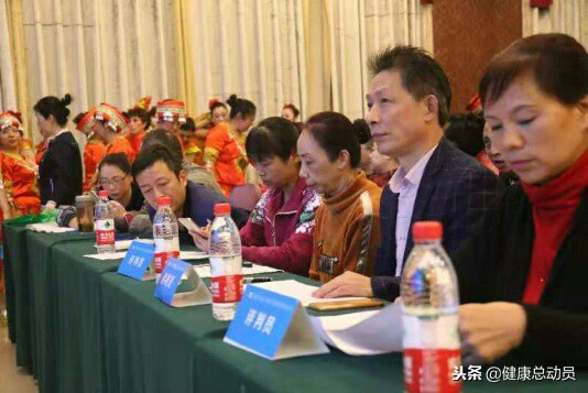 全国广场舞大赛乐山赛区圆满落幕乐山手拉手舞蹈队获得大奖