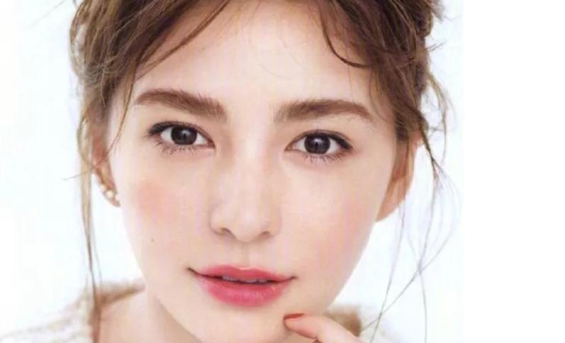 女人不化妆也好看的技巧,最简单的裸妆化妆步骤