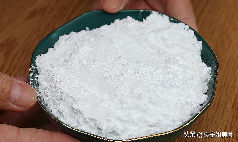 凉粉这样做太好吃了，做法技巧都告诉你，Q弹爽滑，比买的还好吃