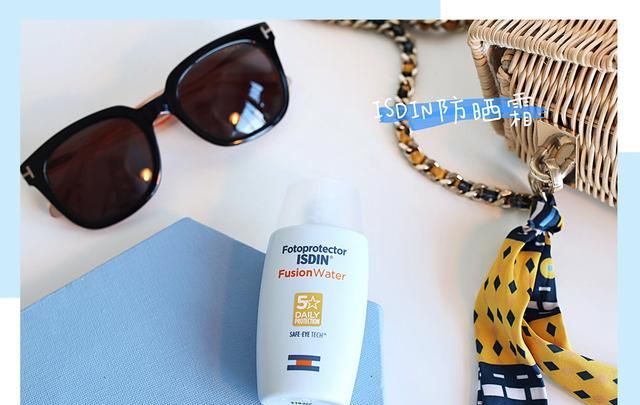 鐞嗚偆娉夐槻鏅掗湝鍜宨sdin闃叉檼闇滃摢涓ソ,isdin闃叉檼闇滃惈4鐢插熀鑻勪簹鍩烘鑴戝悧