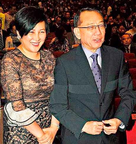 杨受成杨千嬅,杨受成谈梁洛施