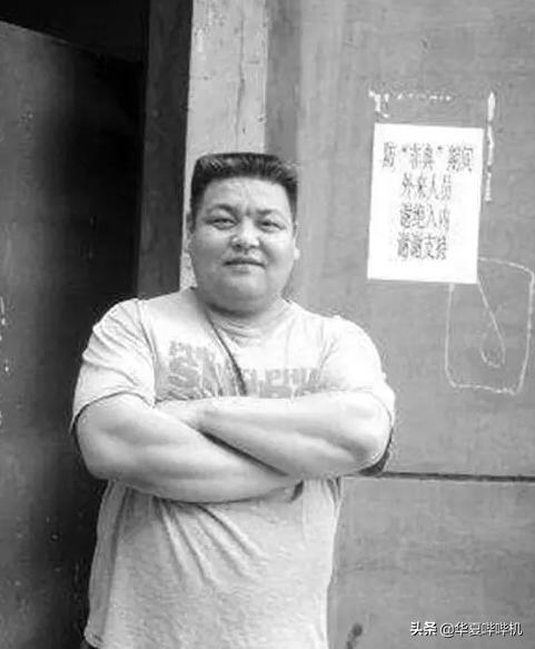 亚洲第一大力士去世,中国第一女巨人去世