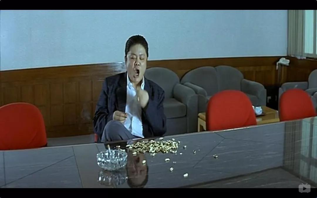 花生腰果哪个好,腰果巴旦木坚果