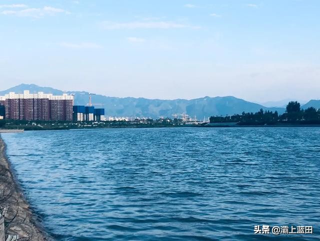 蓝田房价为什么那么高,蓝田带小院的房子出售