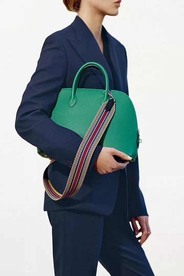 爱马仕保龄球包穿戴,爱马仕保龄球包历史