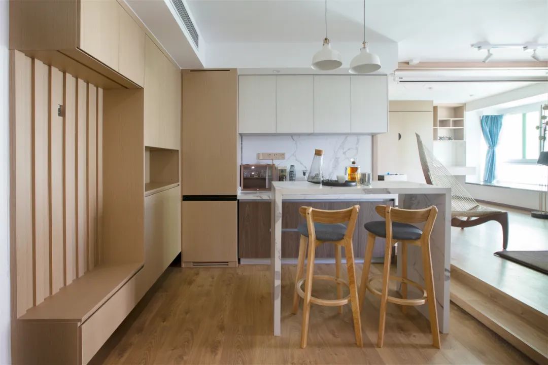 小户型简单大空间设计,75平方现代简约设计