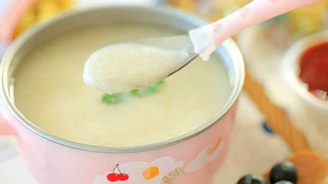 宝宝晚上不睡觉一直哭闹怎么处理,宝宝不睡觉一直哭闹有什么办法