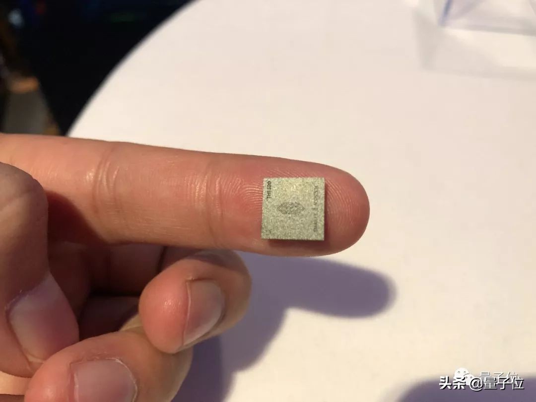 又一家AI公司发布芯片!搭载思必驰语音交互方案,离线也能用