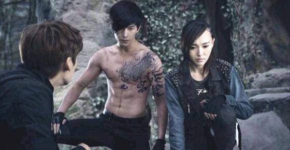 盗墓笔记张日山认识张起灵吗,盗墓笔记张家人和张起灵