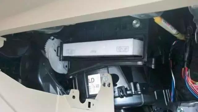 吉利缤瑞空调滤清器更换视频教程,空调滤清器视频教程