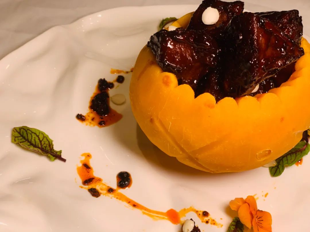 5000一顿的“名媛局”都拼了啥?