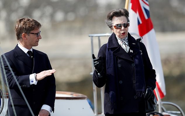 英国亲王去世直播,亲王葬礼在线观看