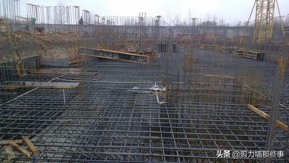 项目从开工到竣工全套资料,主体封顶后的施工顺序