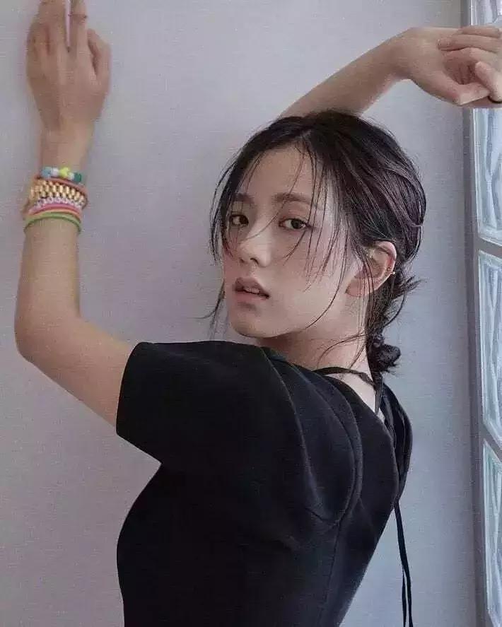 blackpink四人外貌对比,blackpink那些丑到爆的衣服