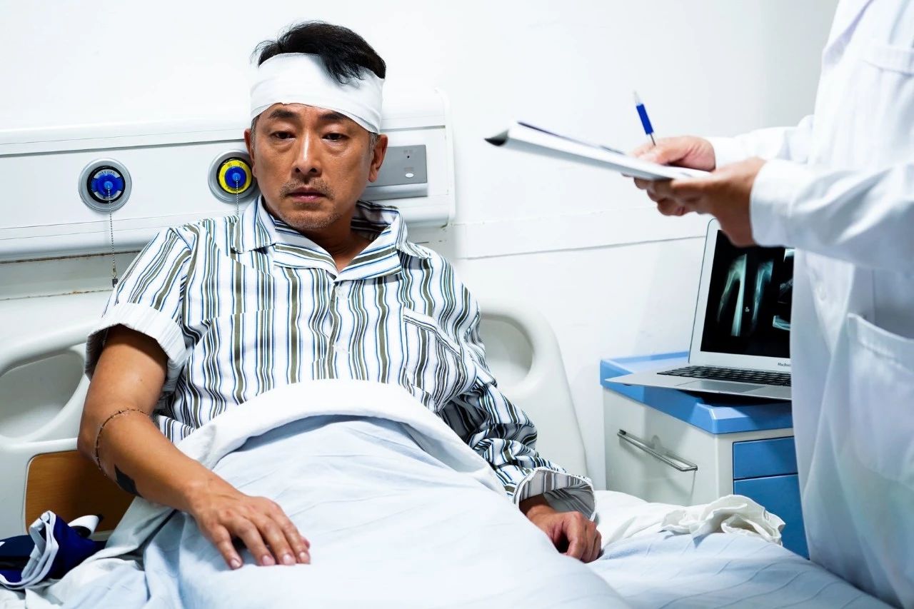 演反派入型入格！TVB“*用御**斯文败类”离巢多年：仍然难逃被定型