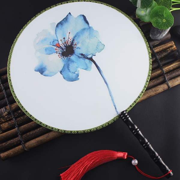 裁为*欢合**扇，团团似明月——关于团扇那些不得不说的设计理念