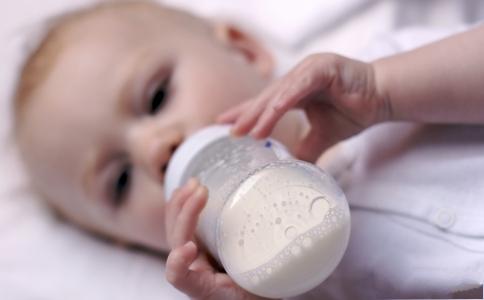 宝宝的奶量按好奶粉计算,宝宝奶量要怎么增加才算正常