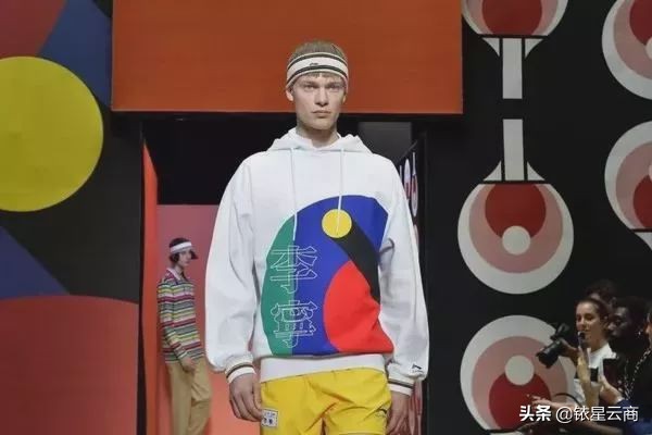 综合运动馆篮球羽毛球,体育运动综合馆