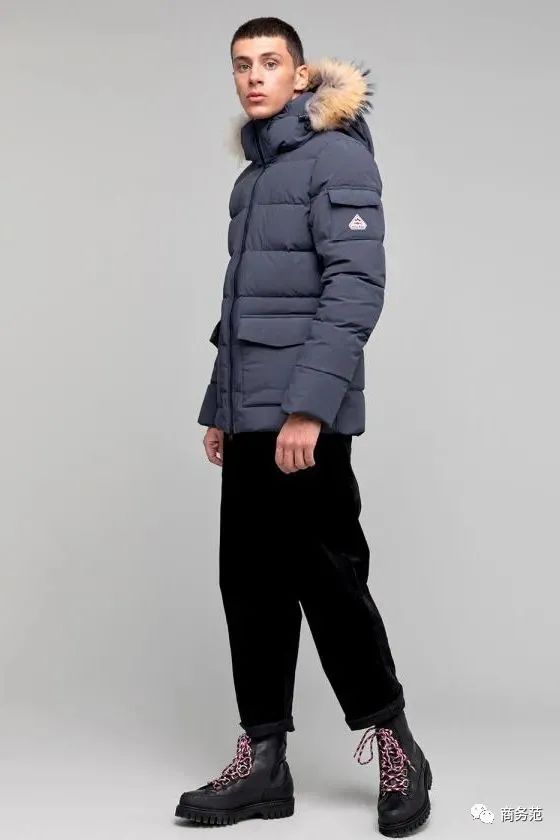 推荐几款最好看的羽绒服,冬天比较暖和的平价羽绒服品牌