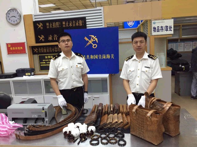 海关拍卖平台离谱价格,海关拍卖有哪些东西值得买